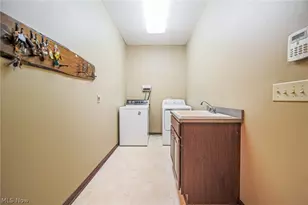 3730 Rice Rd SW, New Philadelphia, OH 44663 - Photo 32