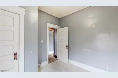 41-43 S Bates Street, Akron, OH 44303 - Photo 4