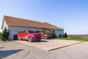 3730 Rice Rd SW, New Philadelphia, OH 44663 - Photo 6