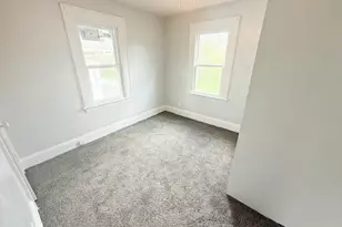 658 Spicer Street, Akron, OH 44311 - Photo 4