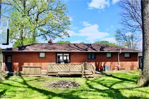 3233 Greenpark St NW, Massillon, OH 44646 - Photo 4