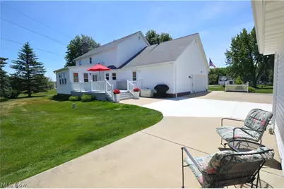 7600 Meadowood Drive, Canfield, OH 44406 - Photo 12