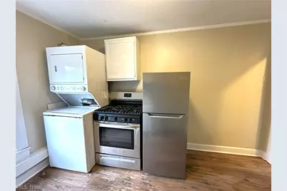 93 W 5th Avenue, Berea, OH 44017 - Photo 22