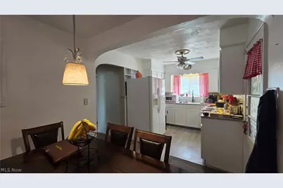 855 E College Street, Alliance, OH 44601 - Photo 18