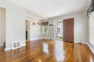 1646 Evergreen Ave, Akron, OH 44301 - Photo 8