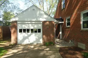 5840 Queens Hwy, Parma Heights, OH 44130 - Photo 2
