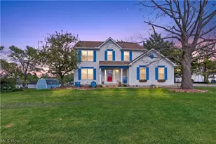 4267 Western Reserve Dr, Brunswick, OH 44212 - Photo 2