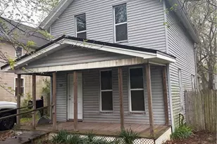 889 Harbor St, Conneaut, OH 44030 - Photo 2