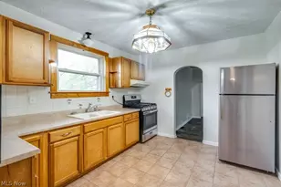 3480 Jones St, Ravenna, OH 44266 - Photo 8