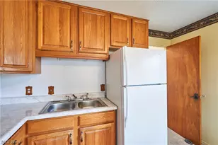 1451 Grand Blvd, Barberton, OH 44203 - Photo 8