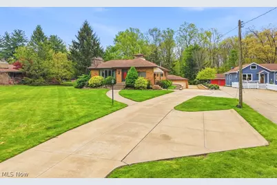 1463 Royalwood Road, Grandview Heights, OH 44147 - Photo 2