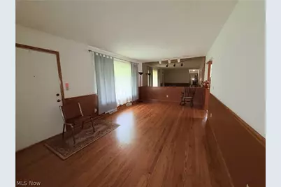 3591 Dayton Avenue, Kent, OH 44240 - Photo 6