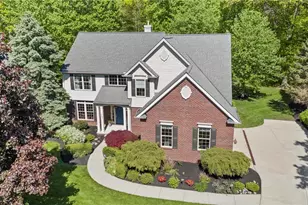 255 Williamsburg Dr, Avon Lake, OH 44012 - Photo 2