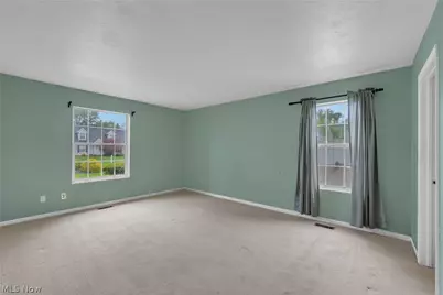 7246 Scottsdale Circle, Mentor, OH 44060 - Photo 8