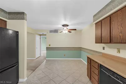7246 Scottsdale Circle, Mentor, OH 44060 - Photo 4
