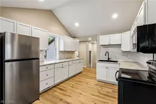 38849 Adkins Rd, Willoughby, OH 44094 - Photo 6