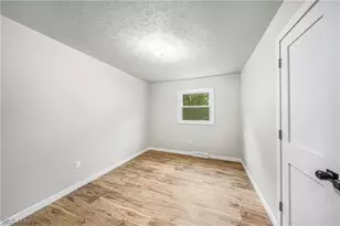 9564 Wolf Rd, Windham, OH 44288 - Photo 14