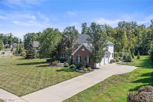 6585 Dorset Ln, Solon, OH 44139 - Photo 2