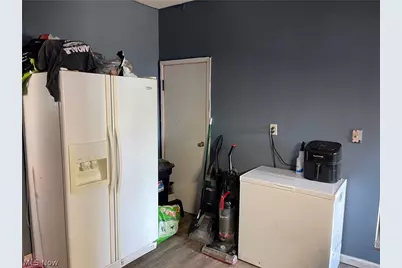 146 W 8th Street, Dover, OH 44622 - Photo 14