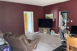 146 W 8th St, Dover, OH 44622 - Photo 10