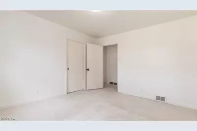 3155 E Highland Drive, Zanesville, OH 43701 - Photo 24