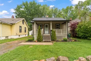 557 Washington Ave, Barberton, OH 44203 - Photo 2
