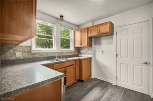 21731 Maydale Ave, Euclid, OH 44123 - Photo 12