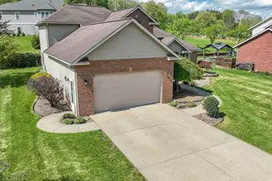 113 Howard Dr, Dover, OH 44622 - Photo 8