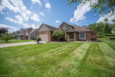 113 Howard Drive, Dover, OH 44622 - Photo 4
