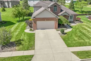 113 Howard Dr, Dover, OH 44622 - Photo 2