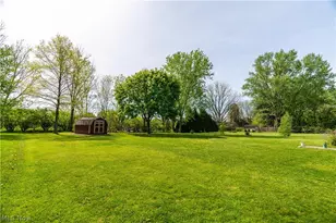12201 Sherman Church Rd NE, Bolivar, OH 44612 - Photo 2