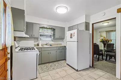 636 Polk Avenue, Akron, OH 44314 - Photo 14