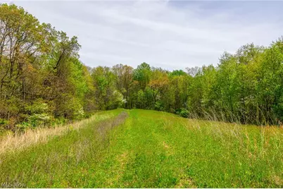 6268 Kings Ridge Road, Newcomerstown, OH 43832 - Photo 14