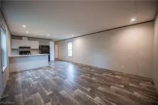 14000 Lincoln St, Minerva, OH 44657 - Photo 8