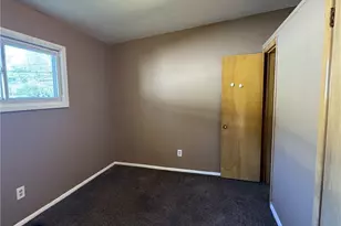 2350 Newton St, Akron, OH 44305 - Photo 4