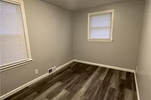5247 Old Oxford Ln, Youngstown, OH 44512 - Photo 16