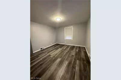 5247 Old Oxford Lane #3, Youngstown, OH 44512 - Photo 14