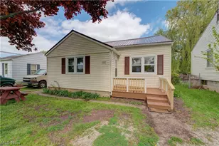 357 Erie Rd, Vermilion, OH 44089 - Photo 34