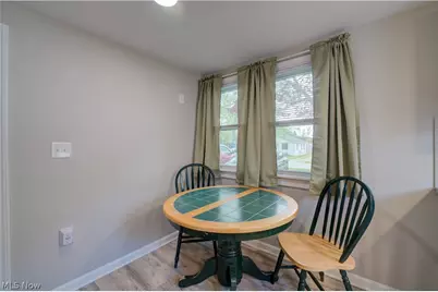 357 Erie Road, Vermilion, OH 44089 - Photo 6