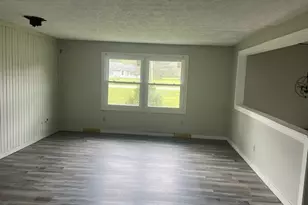 11930 Woodin Rd, Chardon, OH 44024 - Photo 4