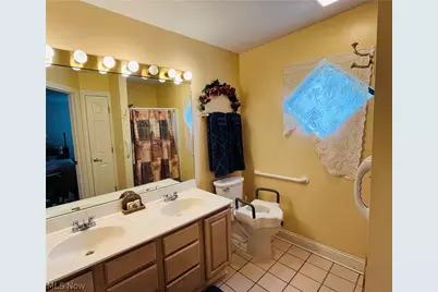 3800 Rosemont Boulevard #109C, Fairlawn, OH 44333 - Photo 4