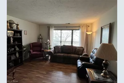 3800 Rosemont Boulevard #109C, Fairlawn, OH 44333 - Photo 2