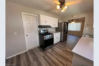 14 Ennis Avenue, Bedford, OH 44146 - Photo 6