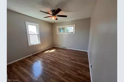 14 Ennis Avenue, Bedford, OH 44146 - Photo 10
