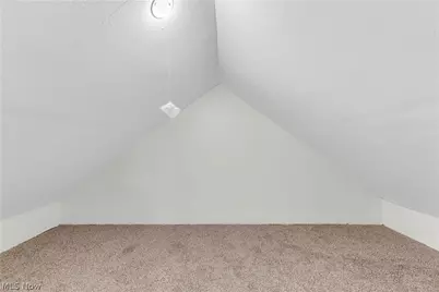 18155 Libby Road, Maple Heights, OH 44137 - Photo 24