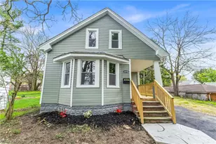 18155 Libby Rd, Maple Heights, OH 44137 - Photo 2