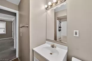 10721 Plymouth Ave, Garfield Heights, OH 44125 - Photo 14