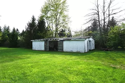 5875 Trumbull Road, Geneva, OH 44041 - Photo 28