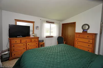 5875 Trumbull Road, Geneva, OH 44041 - Photo 10