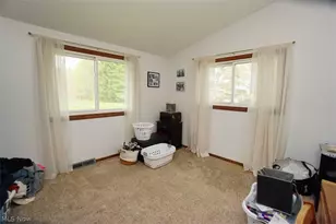 5875 Trumbull Rd, Geneva, OH 44041 - Photo 12